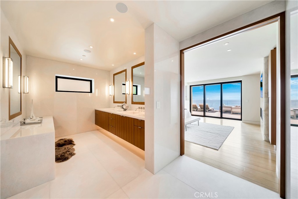 18 Lagunita Drive Property Photo 14