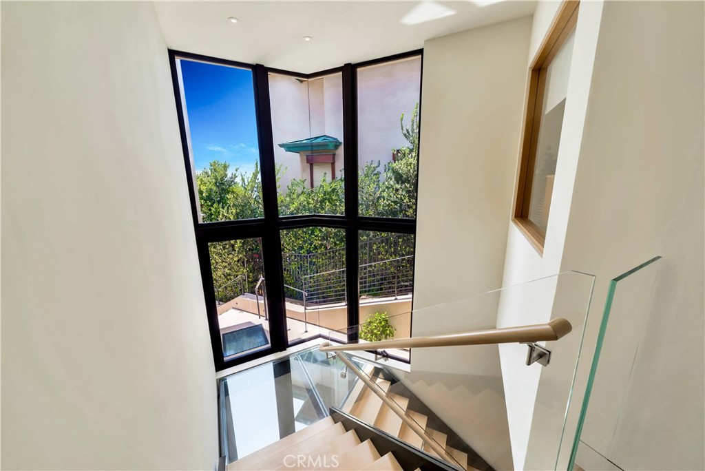 18 Lagunita Drive Property Photo 21