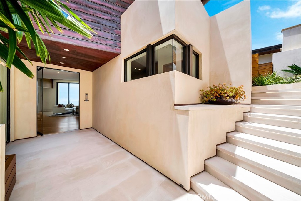 18 Lagunita Drive Property Photo 37