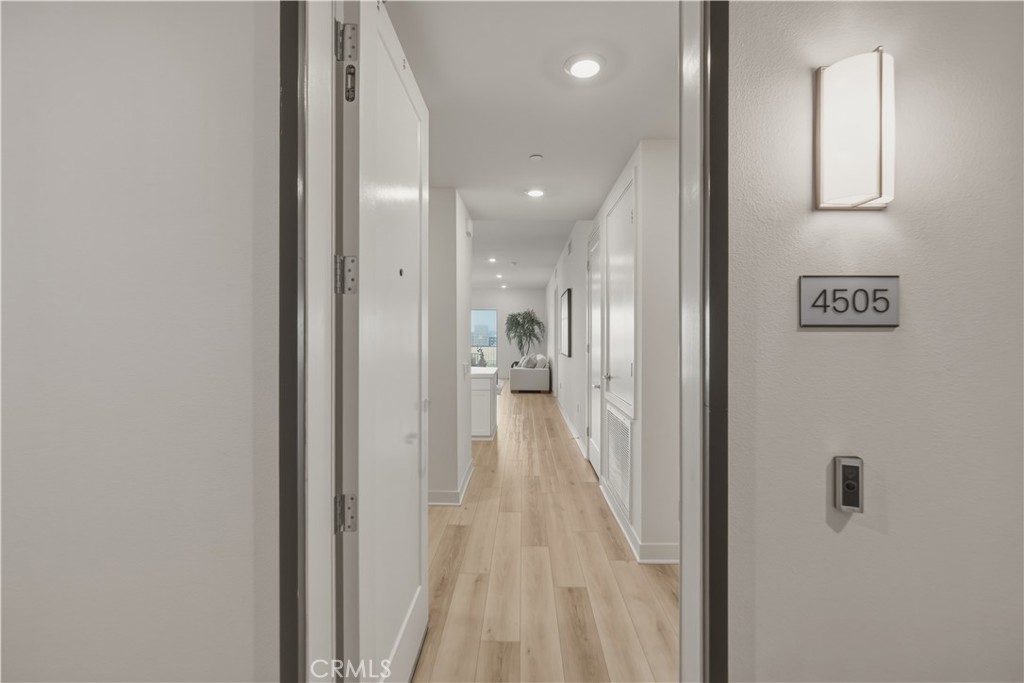 4505 Rivington Property Photo 3
