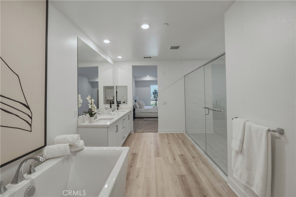 4505 Rivington Property Photo 22