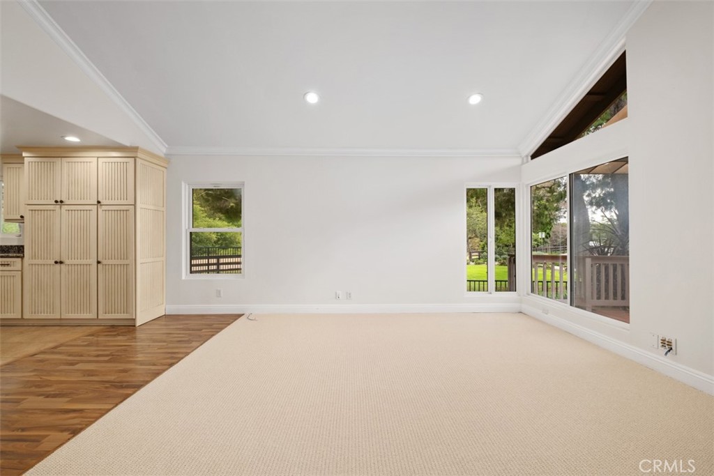 24422 Via Del Rio Property Photo 7