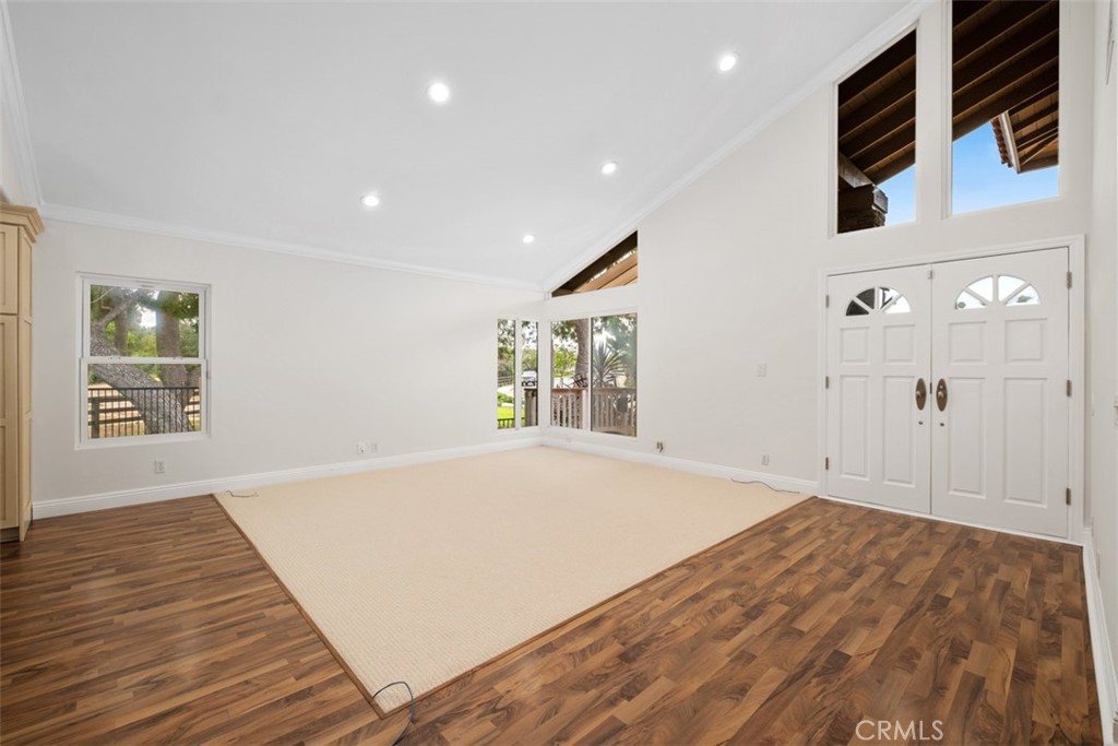 24422 Via Del Rio Property Photo 8