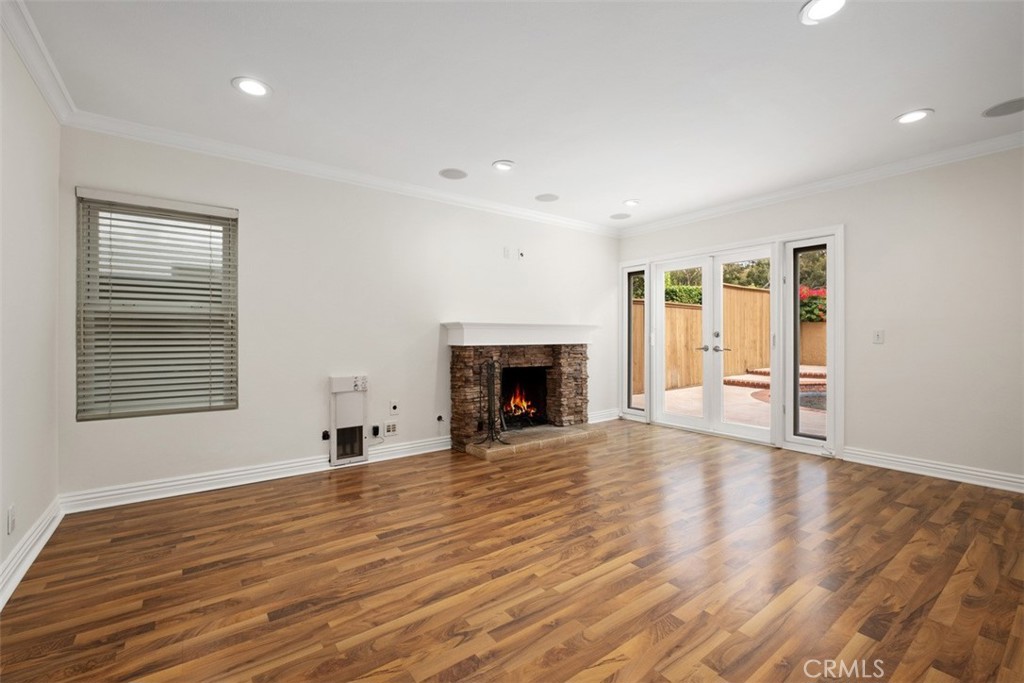 24422 Via Del Rio Property Photo 16