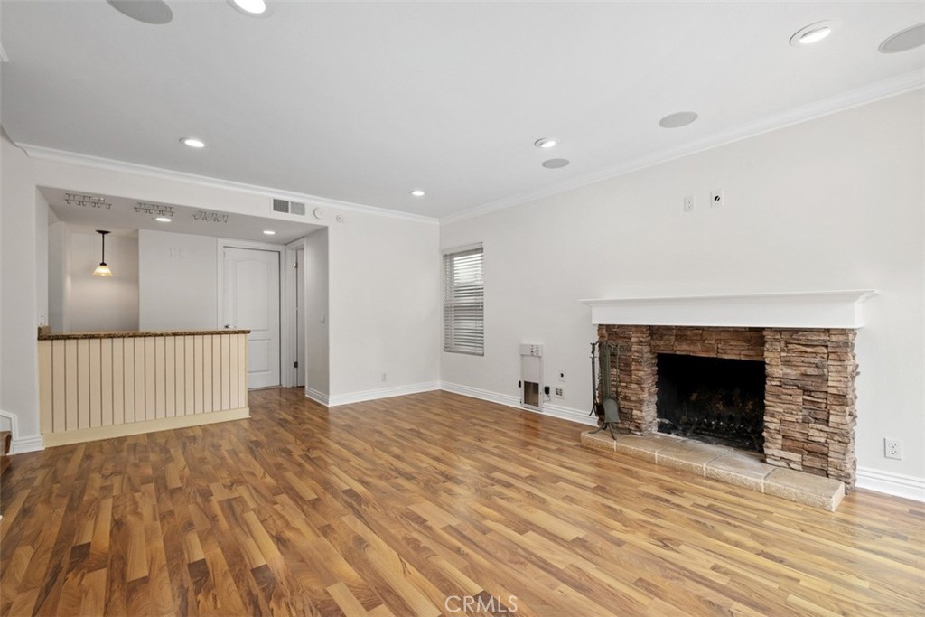 24422 Via Del Rio Property Photo 18
