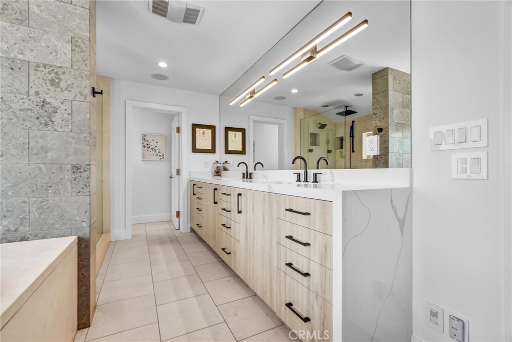 16412 Ardsley Circle Property Photo 40