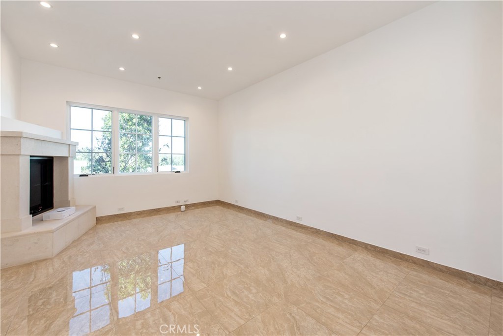 1578 Jade Street Property Photo 5