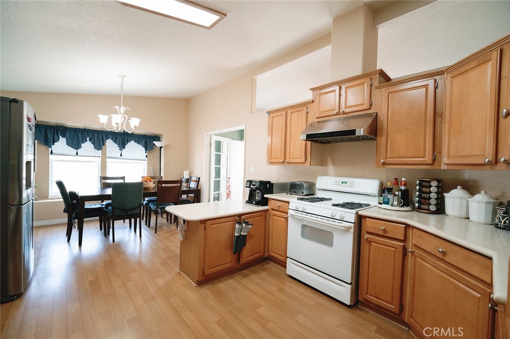 4901 Green River #37 Property Photo 2
