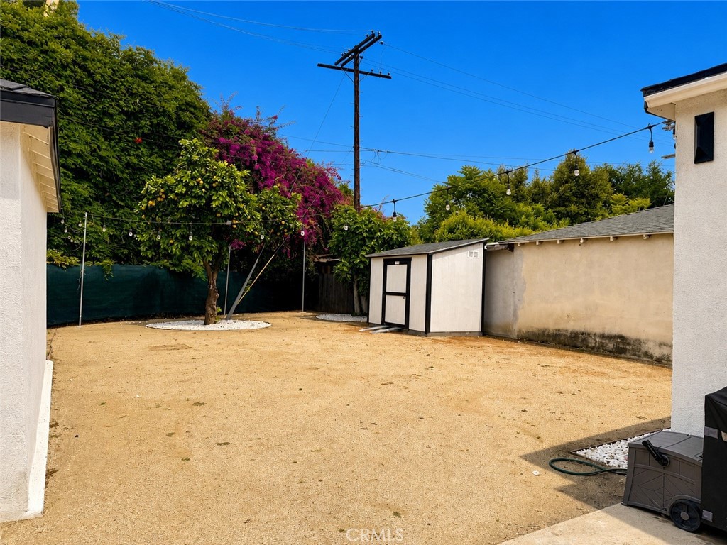 4538 Tujunga Avenue Property Photo 24