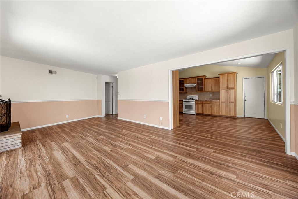 10351 Ballard Drive Property Photo 8