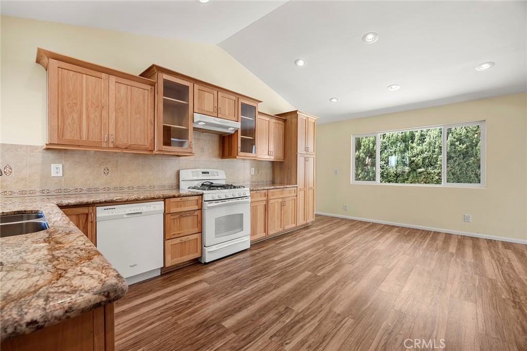 10351 Ballard Drive Property Photo 11