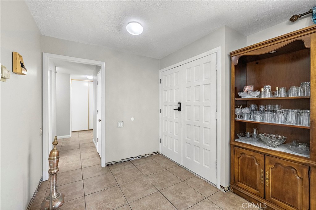 23512 Lipari Property Photo 4