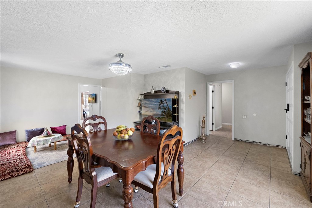 23512 Lipari Property Photo 6