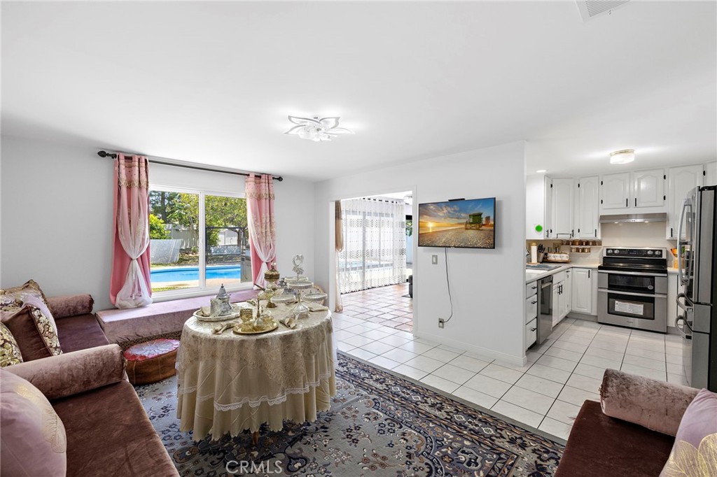 23512 Lipari Property Photo 11