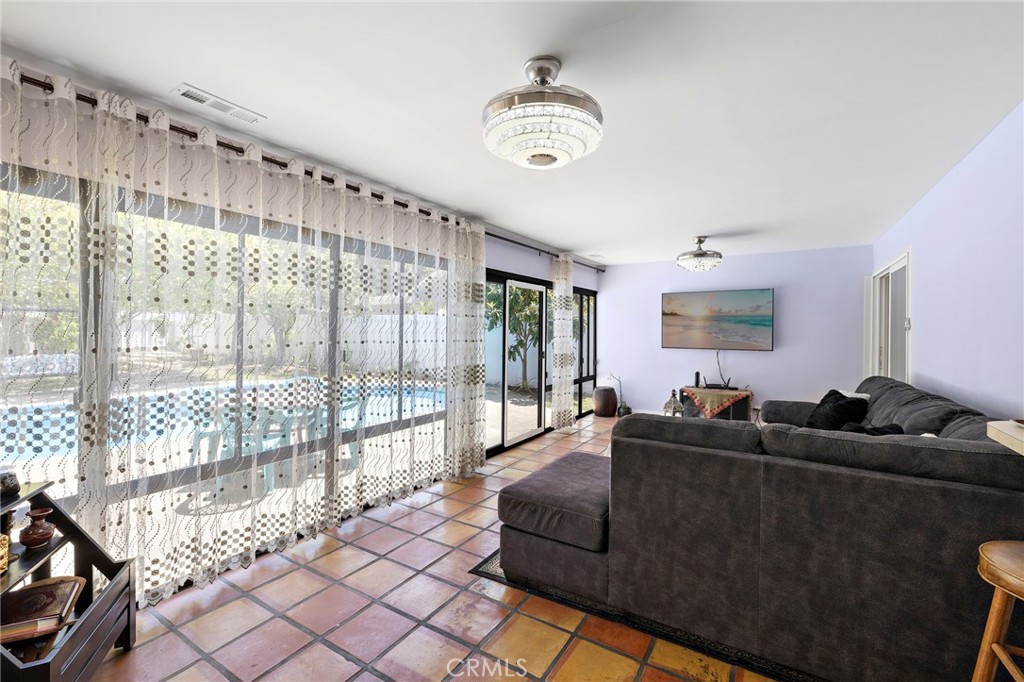 23512 Lipari Property Photo 16