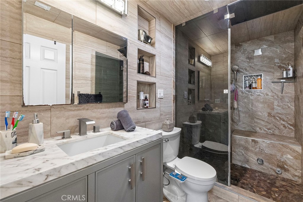 23512 Lipari Property Photo 25