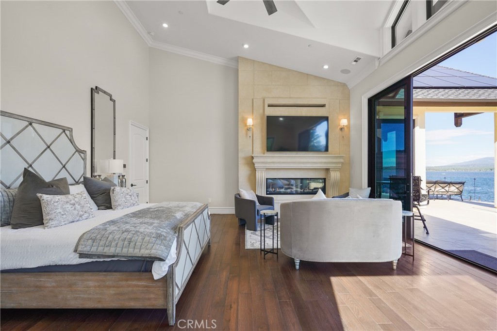 39055 N Shore Drive Property Photo 13