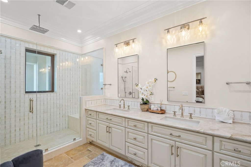 39055 N Shore Drive Property Photo 18