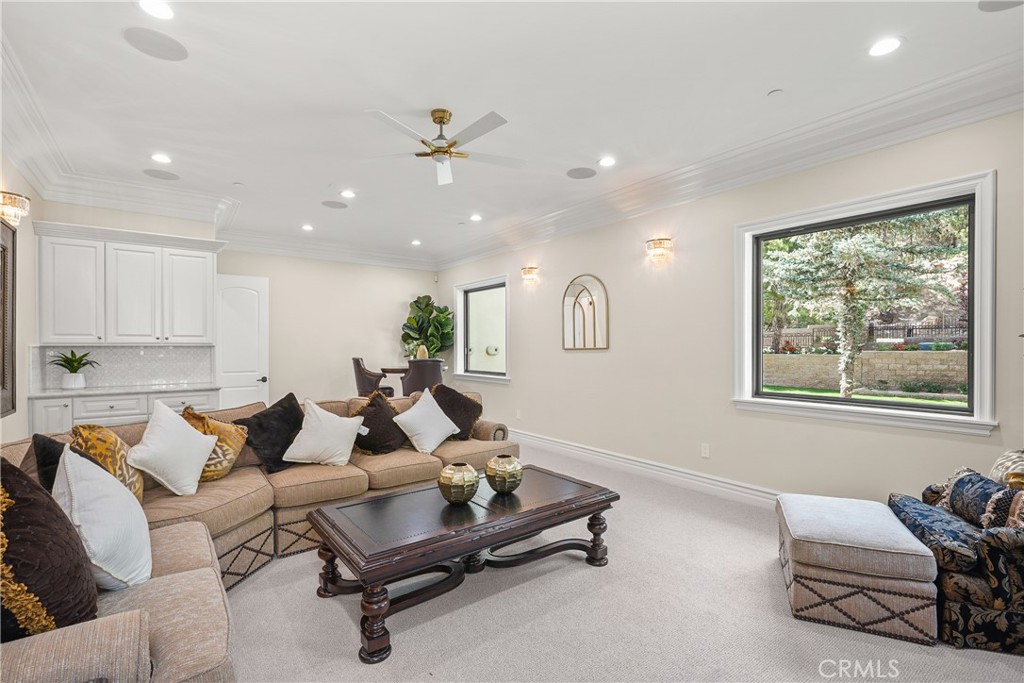 39055 N Shore Drive Property Photo 20