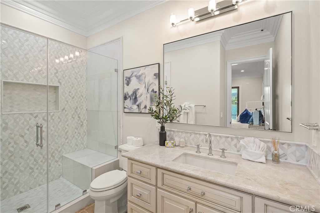 39055 N Shore Drive Property Photo 27