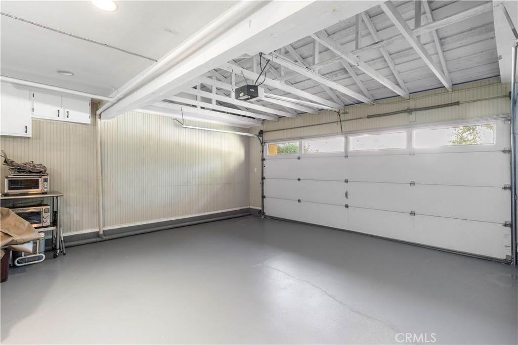24306 Hillview Property Photo 19