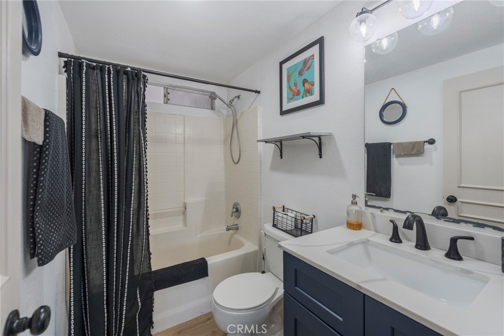 21851 Newland St 266 Property Photo 25