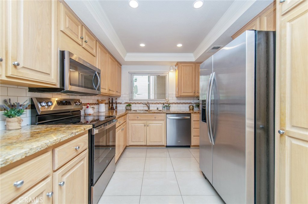 5529 Via La Mesa A Property Photo 9