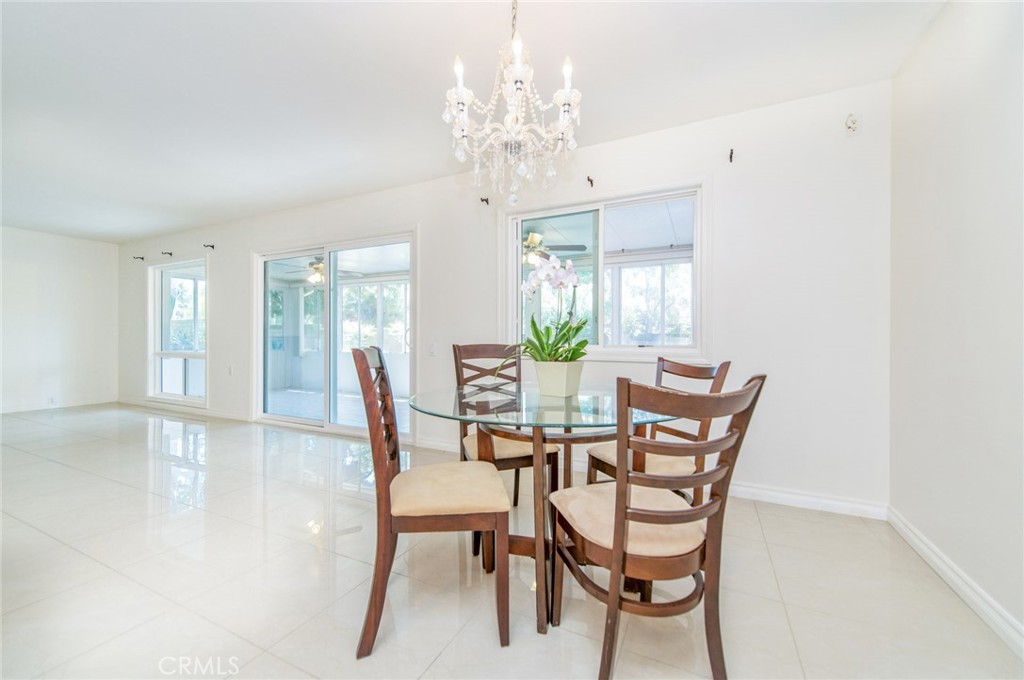 5529 Via La Mesa A Property Photo 14