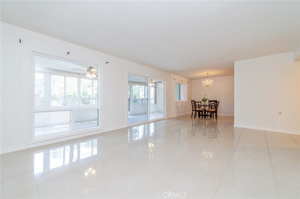 5529 Via La Mesa A Property Photo 15