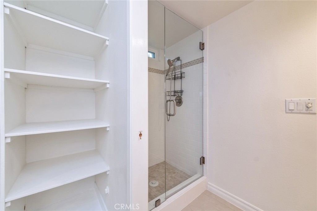 5529 Via La Mesa A Property Photo 24