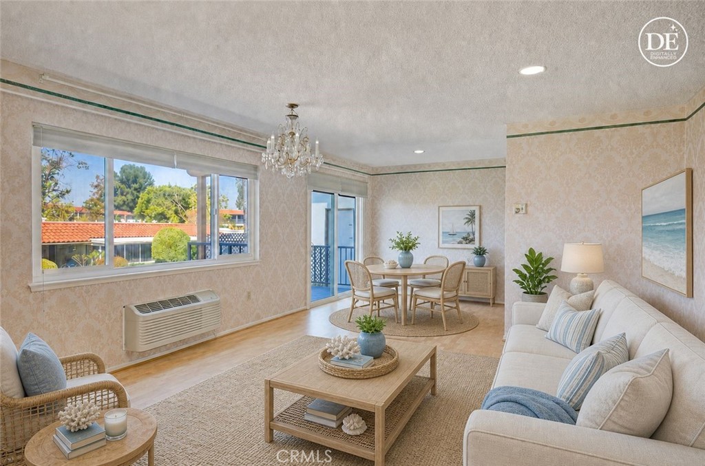 2320 Via Puerta, #b Property Photo 4