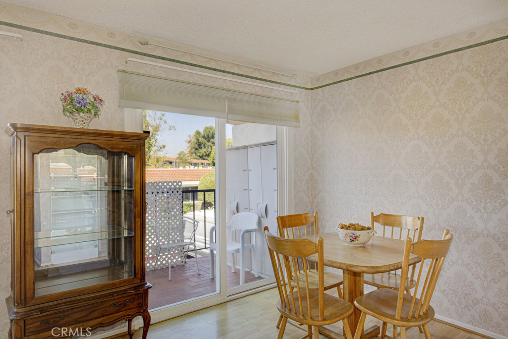 2320 Via Puerta, #b Property Photo 9
