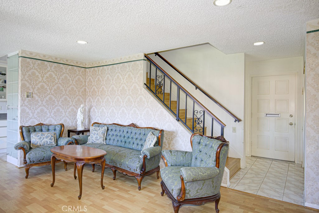 2320 Via Puerta, #b Property Photo 25