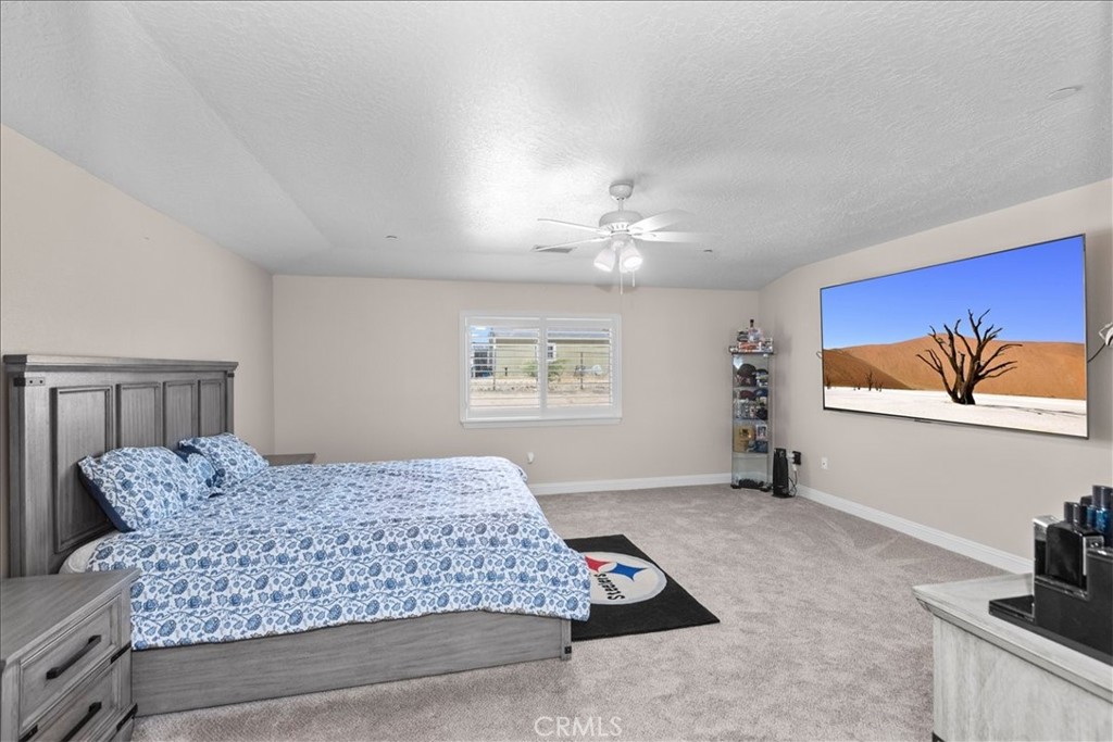 18332 Catalpa Property Photo 11