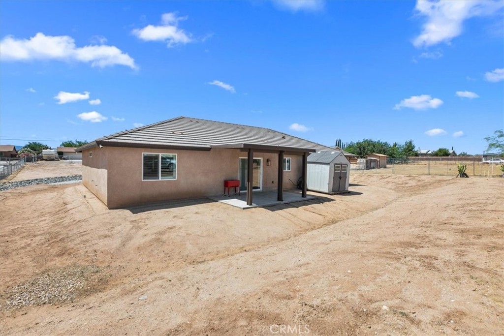 18332 Catalpa Property Photo 32