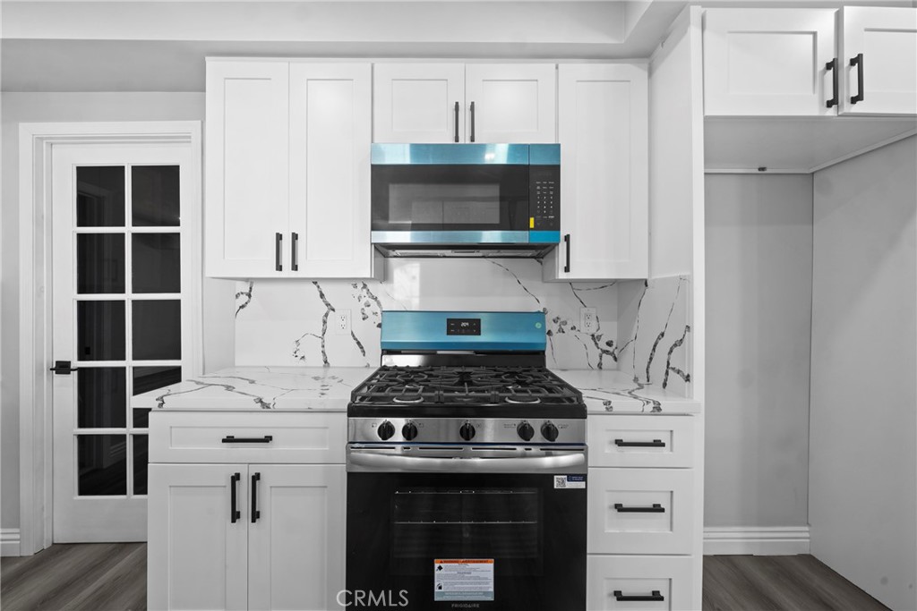 5334 S Victoria Property Photo 27