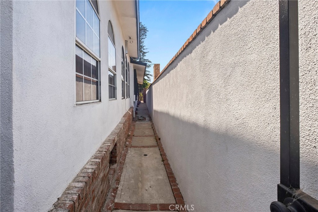 5334 S Victoria Property Photo 45
