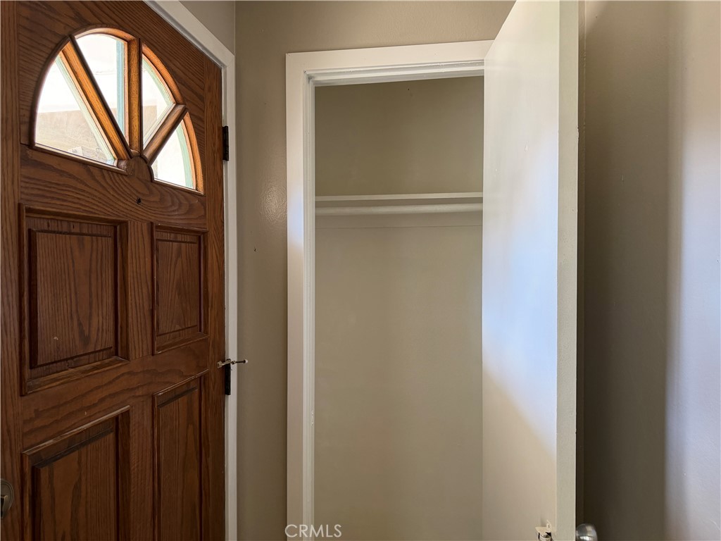 619 S Cypress B Property Photo 3