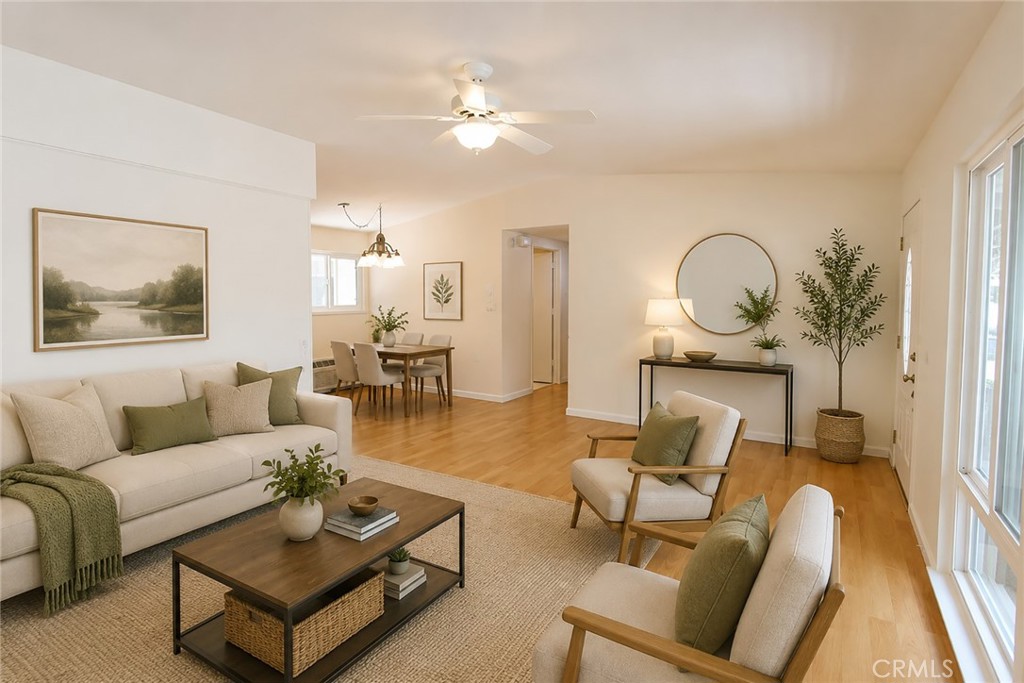 515 Calle Aragon Unit B Property Photo 2