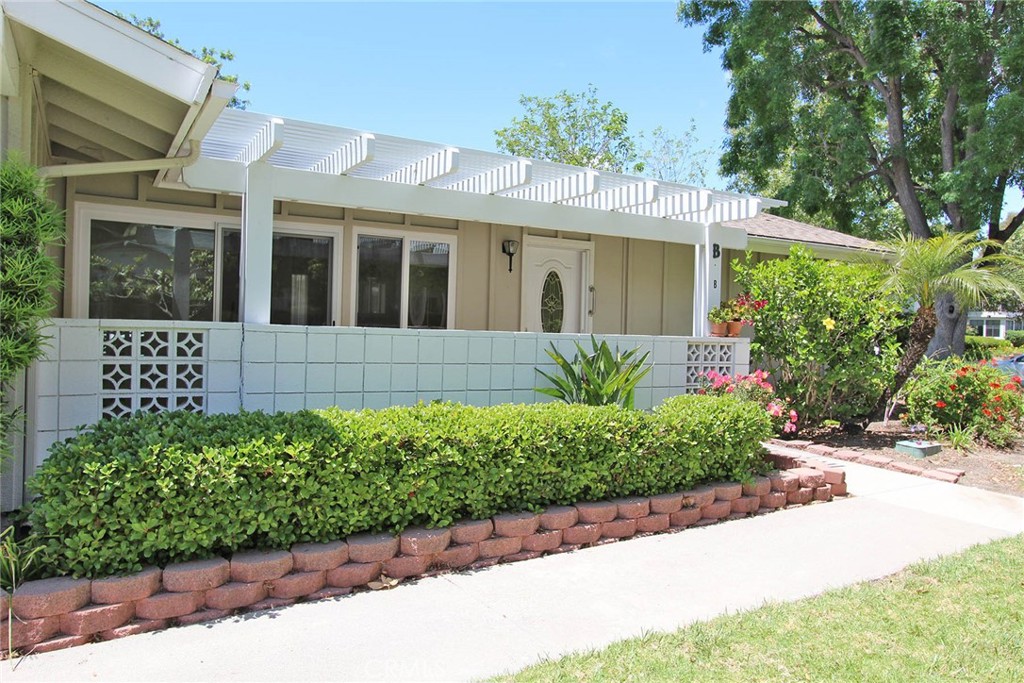 515 Calle Aragon Unit B Property Photo 10