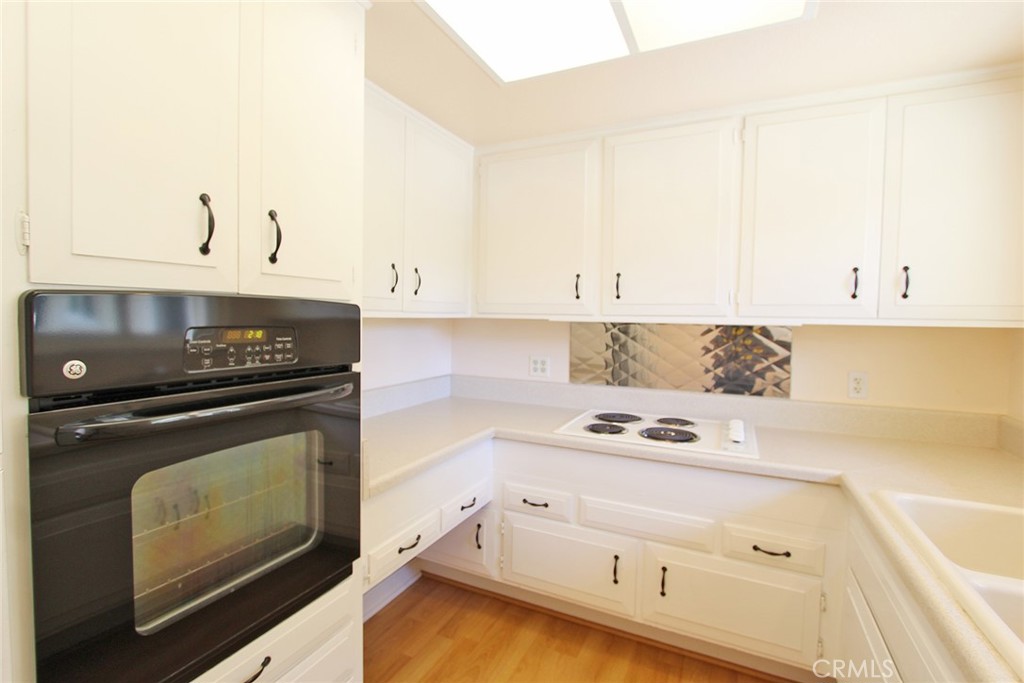 515 Calle Aragon Unit B Property Photo 24