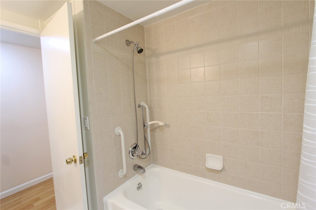 515 Calle Aragon Unit B Property Photo 31