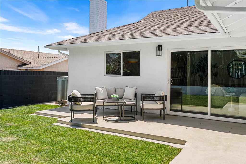 4922 Torida Way Property Photo 18