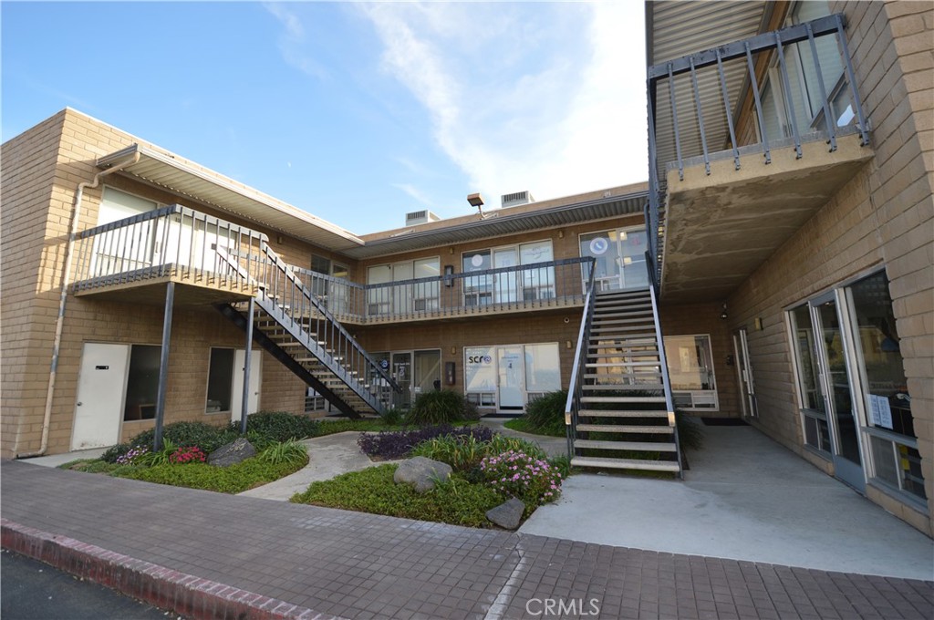 18090 #4 Beach Property Photo 3