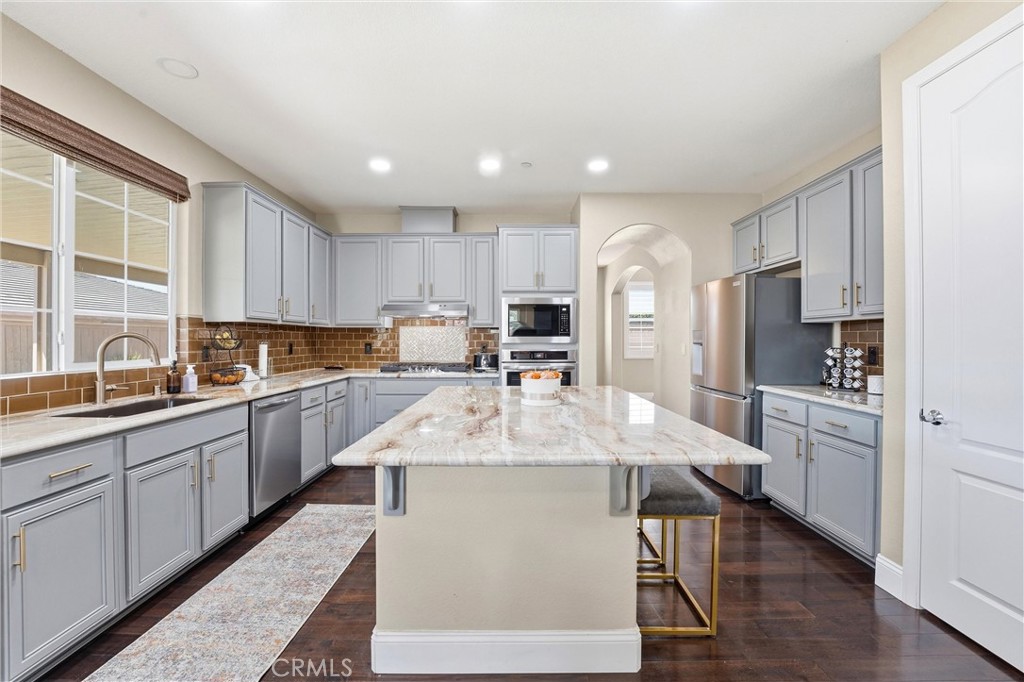 1128 Ocean Ridge Court Property Photo 6