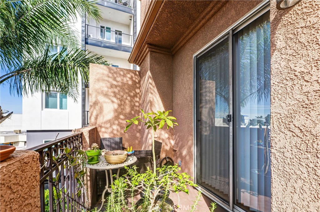 21836 S Vermont Avenue 6 Property Photo 6