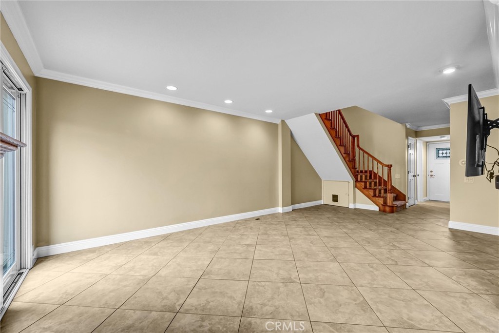 9742 Villa Pacific Property Photo 14