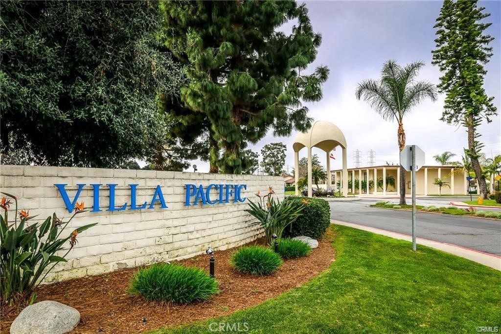 9742 Villa Pacific Property Photo 35