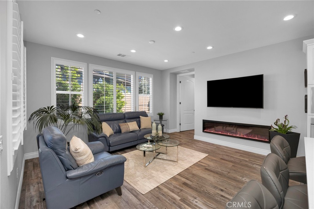123 Garcilla Drive Property Photo 17
