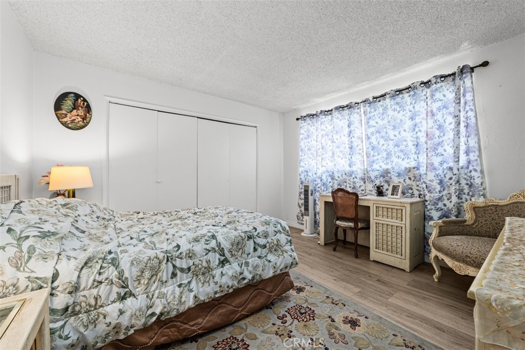 20146 Cohasset 11 Property Photo 22